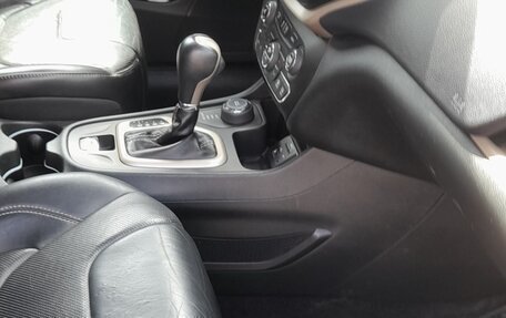 Jeep Cherokee, 2014 год, 1 420 000 рублей, 25 фотография