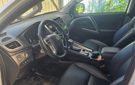 Mitsubishi Pajero Sport III рестайлинг, 2020 год, 4 100 000 рублей, 5 фотография