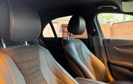 Mercedes-Benz E-Класс, 2017 год, 2 980 000 рублей, 18 фотография