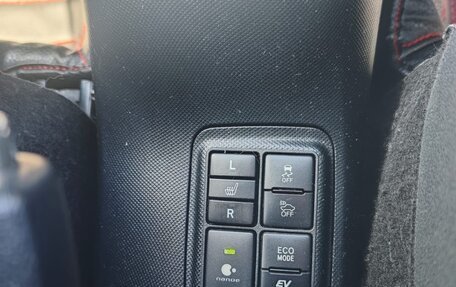 Toyota Aqua I, 2017 год, 1 200 000 рублей, 7 фотография