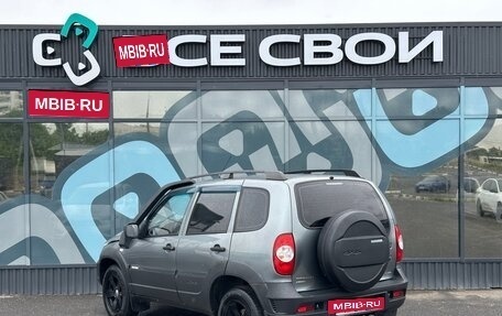 Chevrolet Niva I рестайлинг, 2015 год, 685 000 рублей, 3 фотография