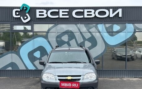 Chevrolet Niva I рестайлинг, 2015 год, 685 000 рублей, 5 фотография