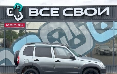 Chevrolet Niva I рестайлинг, 2015 год, 685 000 рублей, 8 фотография