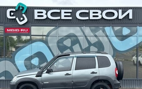 Chevrolet Niva I рестайлинг, 2015 год, 685 000 рублей, 9 фотография