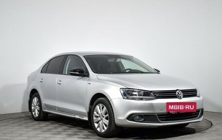 Volkswagen Jetta VI, 2013 год, 825 000 рублей, 3 фотография
