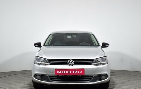 Volkswagen Jetta VI, 2013 год, 825 000 рублей, 2 фотография