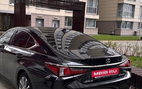 Lexus ES VII, 2021 год, 4 500 000 рублей, 3 фотография