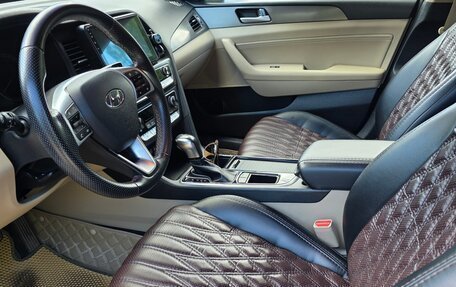 Hyundai Sonata VII, 2018 год, 2 050 000 рублей, 23 фотография