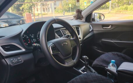 Hyundai Solaris II рестайлинг, 2019 год, 1 720 000 рублей, 8 фотография