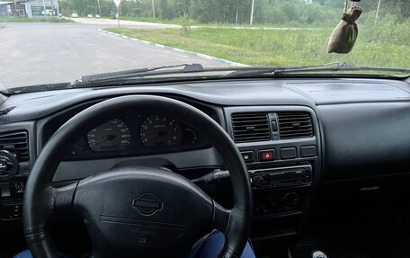 Nissan Almera, 1999 год, 139 000 рублей, 17 фотография