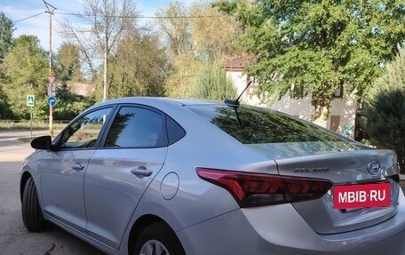Hyundai Solaris II рестайлинг, 2019 год, 1 720 000 рублей, 2 фотография