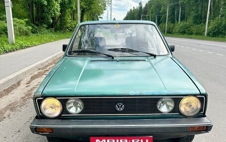 Volkswagen Golf VI, 1983 год, 950 000 рублей, 1 фотография