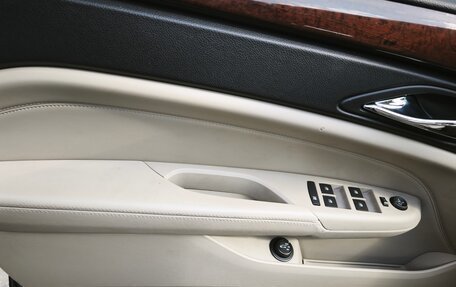 Cadillac SRX II рестайлинг, 2011 год, 730 000 рублей, 5 фотография