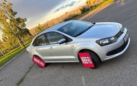 Volkswagen Polo VI (EU Market), 2013 год, 1 050 000 рублей, 29 фотография