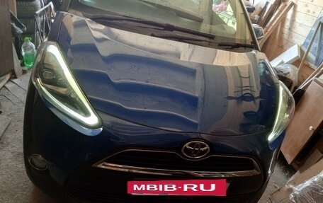 Toyota Sienta II, 2018 год, 1 490 000 рублей, 16 фотография