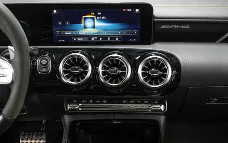Mercedes-Benz CLA AMG, 2021 год, 5 837 000 рублей, 17 фотография