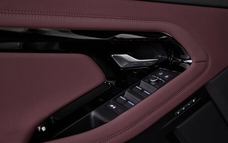 Land Rover Range Rover Evoque II, 2025 год, 5 850 000 рублей, 10 фотография