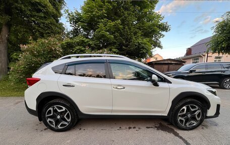 Subaru XV II, 2018 год, 2 200 000 рублей, 8 фотография