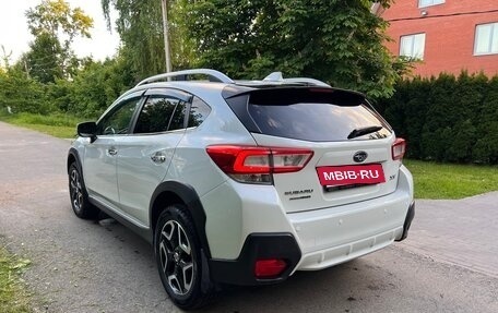 Subaru XV II, 2018 год, 2 200 000 рублей, 5 фотография