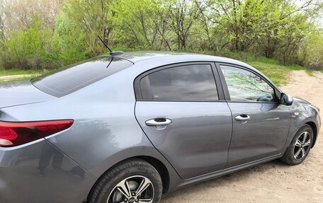 KIA Rio IV, 2017 год, 1 295 000 рублей, 2 фотография