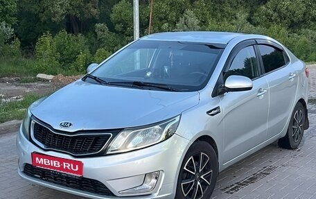 KIA Rio III рестайлинг, 2014 год, 370 000 рублей, 1 фотография