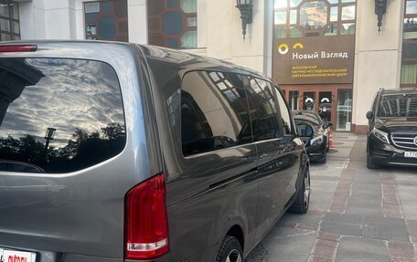 Mercedes-Benz V-Класс, 2023 год, 7 800 000 рублей, 5 фотография