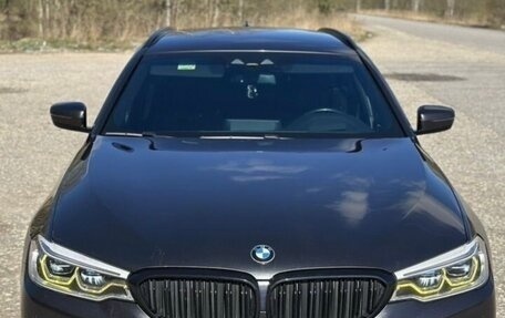 BMW 5 серия, 2019 год, 2 920 000 рублей, 2 фотография