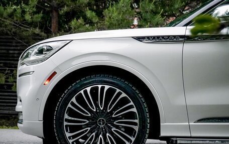Lincoln Aviator II, 2020 год, 5 700 000 рублей, 4 фотография
