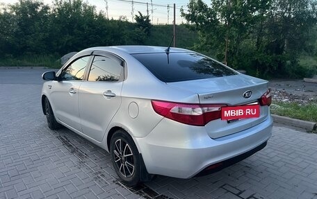 KIA Rio III рестайлинг, 2014 год, 370 000 рублей, 5 фотография