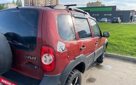 Chevrolet Niva I рестайлинг, 2008 год, 410 000 рублей, 3 фотография