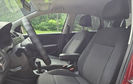 Volkswagen Polo VI (EU Market), 2011 год, 670 000 рублей, 27 фотография