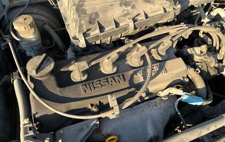 Nissan March II, 2001 год, 100 000 рублей, 38 фотография