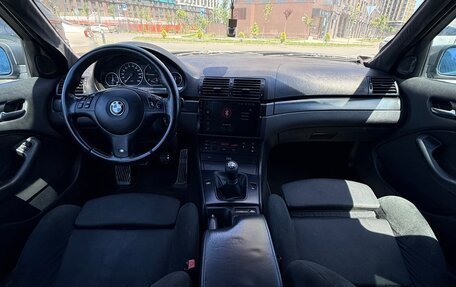 BMW 3 серия, 2004 год, 630 000 рублей, 11 фотография