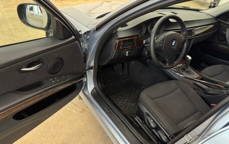 BMW 3 серия, 2011 год, 950 000 рублей, 9 фотография