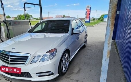 Mercedes-Benz E-Класс, 2011 год, 1 280 000 рублей, 3 фотография