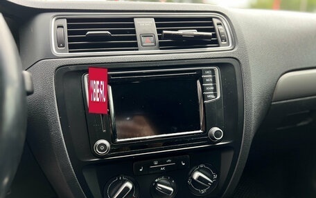 Volkswagen Jetta VI, 2017 год, 990 000 рублей, 18 фотография