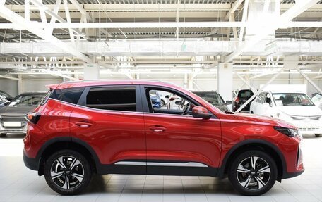 Chery Tiggo 4 I рестайлинг, 2025 год, 1 965 000 рублей, 8 фотография