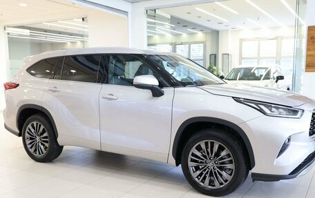 Toyota Highlander, 2026 год, 5 650 000 рублей, 5 фотография