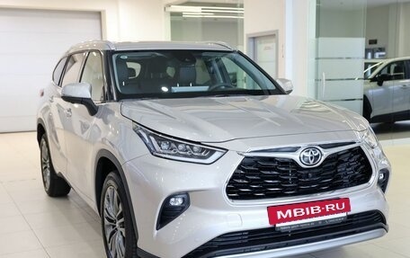Toyota Highlander, 2026 год, 5 650 000 рублей, 4 фотография