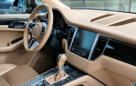 Porsche Macan I рестайлинг, 2016 год, 4 500 000 рублей, 9 фотография