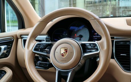 Porsche Macan I рестайлинг, 2016 год, 4 500 000 рублей, 19 фотография