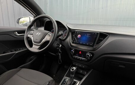 Hyundai Solaris II рестайлинг, 2019 год, 1 399 000 рублей, 15 фотография