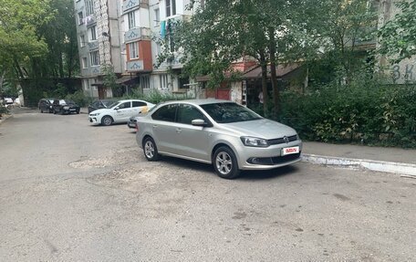 Volkswagen Polo VI (EU Market), 2015 год, 800 000 рублей, 4 фотография