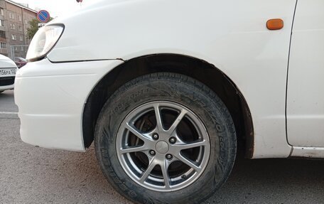 Toyota Corolla Spacio II, 1999 год, 395 000 рублей, 35 фотография