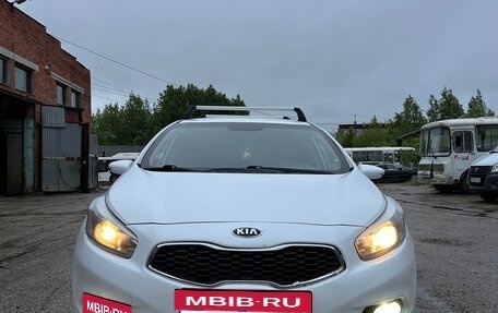 KIA cee'd III, 2012 год, 880 000 рублей, 10 фотография