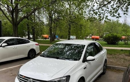 Volkswagen Polo VI (EU Market), 2016 год, 670 000 рублей, 2 фотография