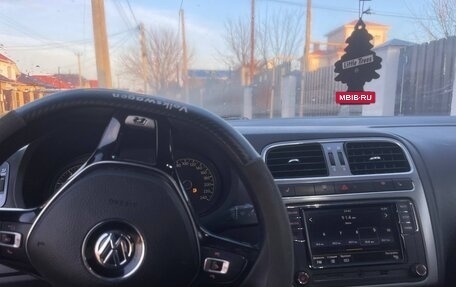 Volkswagen Polo VI (EU Market), 2016 год, 670 000 рублей, 8 фотография