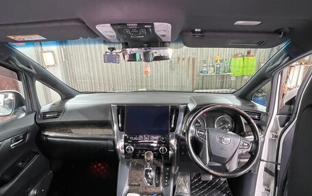 Toyota Alphard III, 2020 год, 5 050 000 рублей, 8 фотография