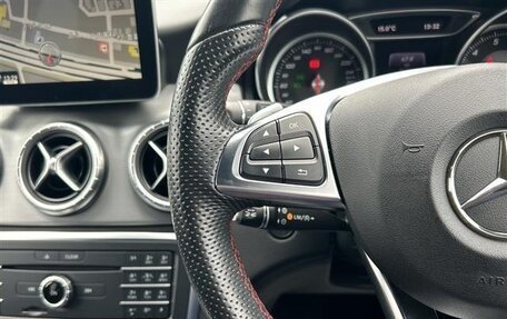 Mercedes-Benz CLA, 2018 год, 1 121 000 рублей, 11 фотография