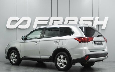 Mitsubishi Outlander III рестайлинг 3, 2017 год, 1 899 000 рублей, 2 фотография